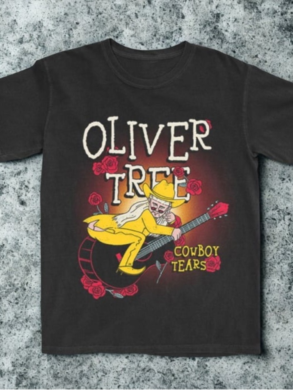 Oliver Tree black t-shirt